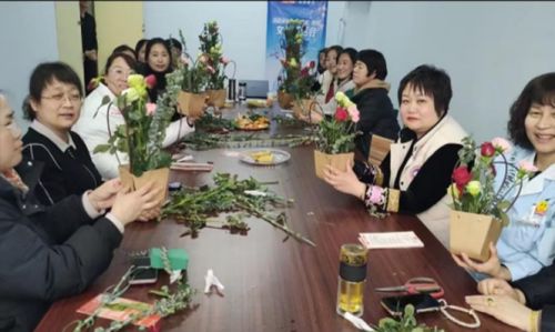 肥城一滕医药公司举办三八妇女节系列活动