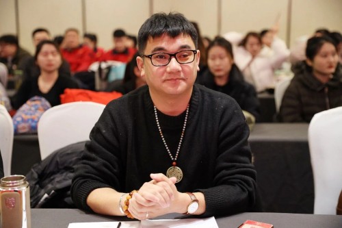 【关注】一滕集团2026年新春联欢会节目预选彩排圆满举行