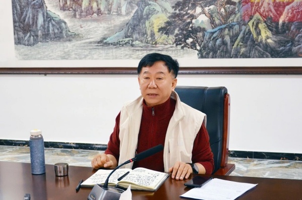 一滕集团2025年述职工作会召开