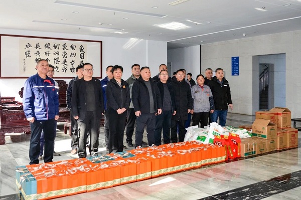 心系老人送关怀 ▏山东一滕集团开展慰问职工亲属活动