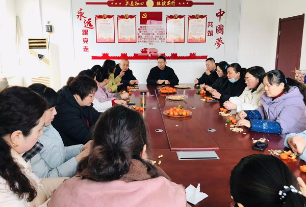 肥城一滕医药公司“三八”节趣味活动暨座谈会——芳华绽笑颜，巾帼展风采