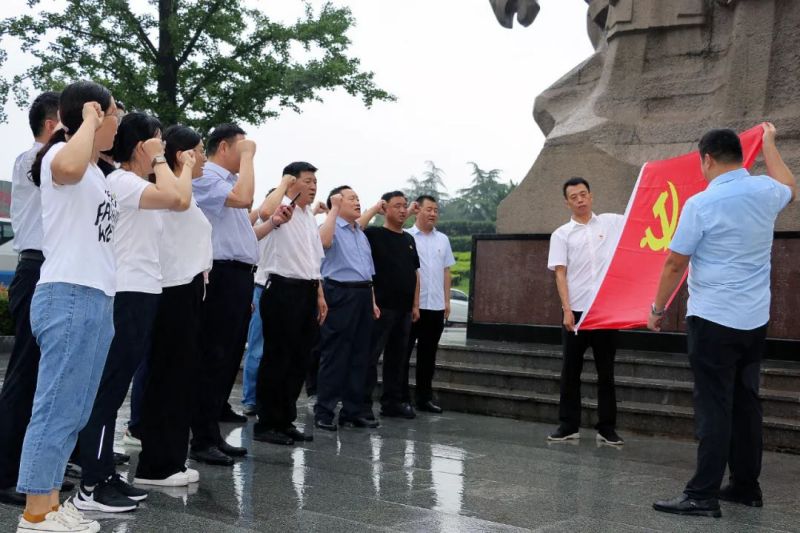 党建| 山东一滕集团机关党支部组织开展“走进红色教育基地 传承红色革命精神”主题党日活动